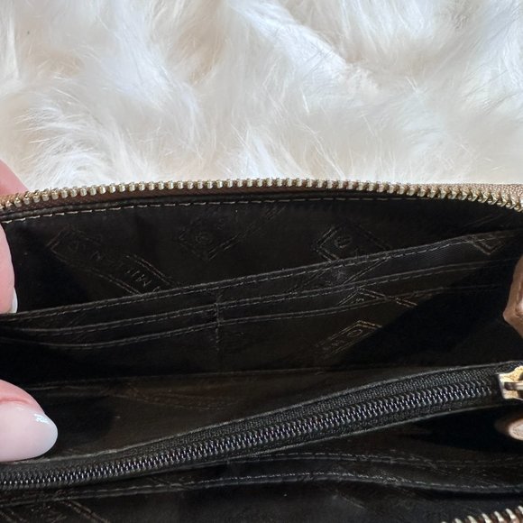 Karen Millen Wallet Calf Leather Full Zip Center Accordion Nude Tan Braid #GK116 - Picture 9 of 14